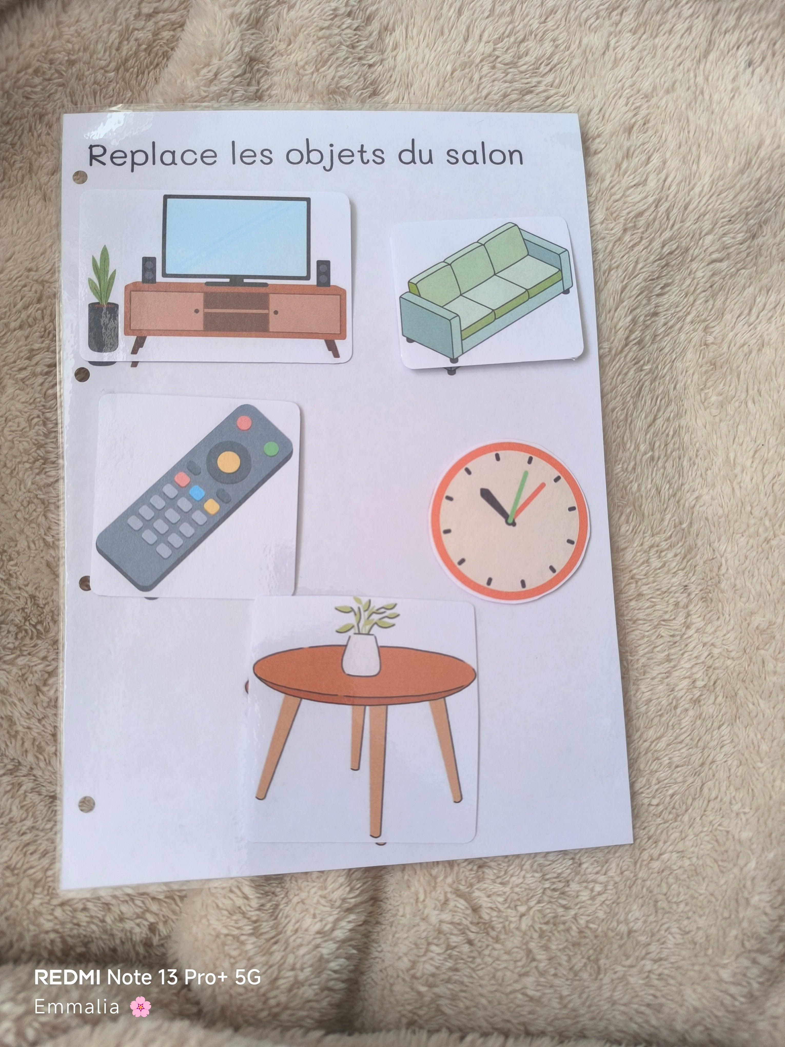 Replace les objets (salon)