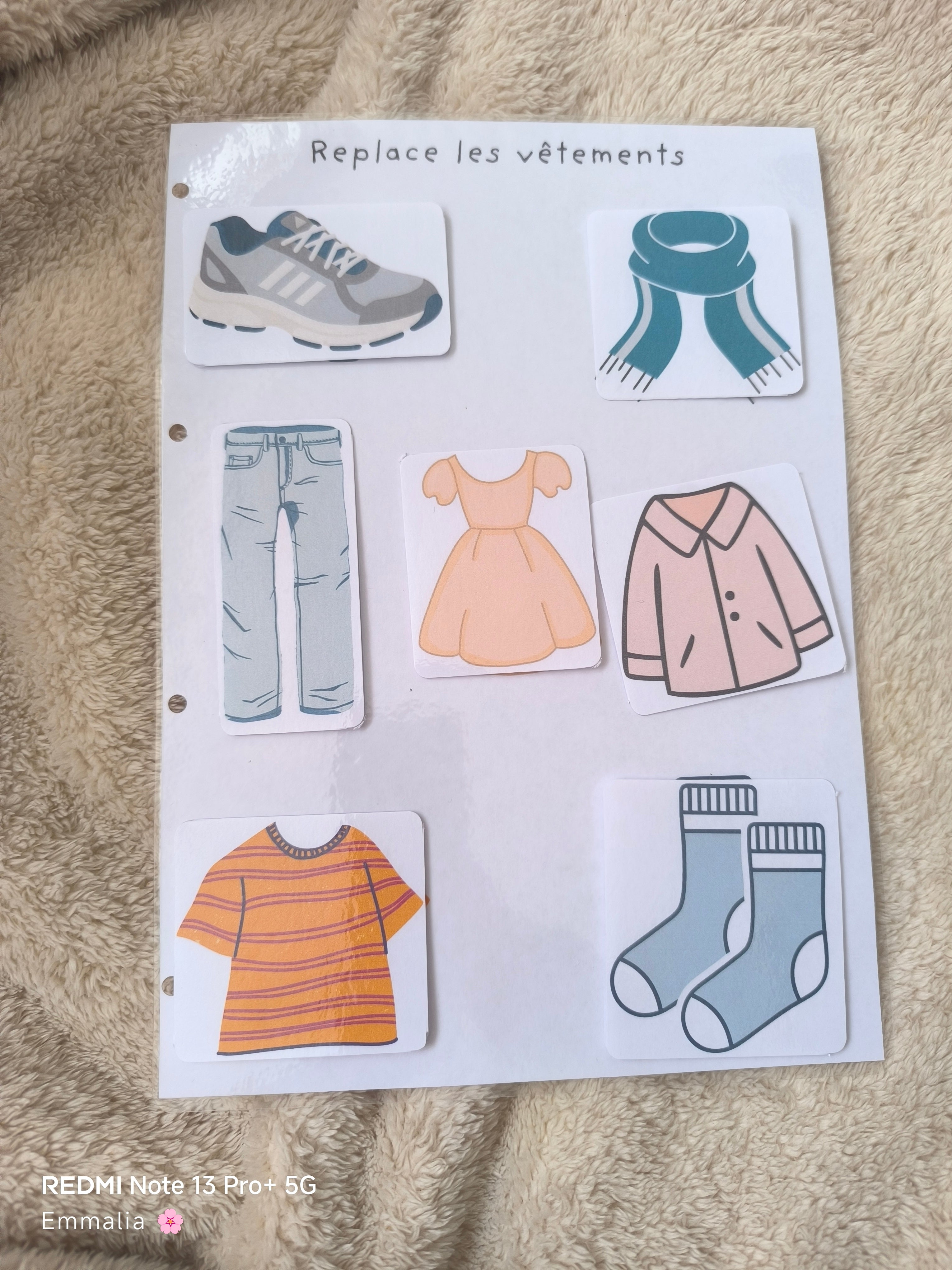 Replace les vêtements